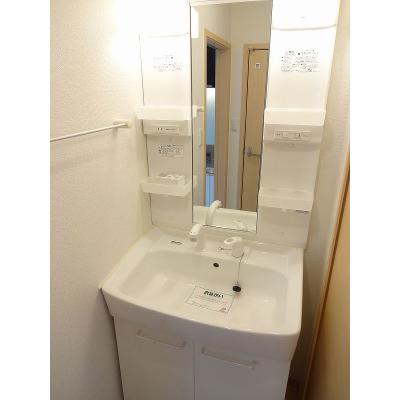 ソレイユ　レヴァーＢ 201【管理NO：1-016738802-02010】 ★家具家電は申し込み後に搬入しますの物件画像