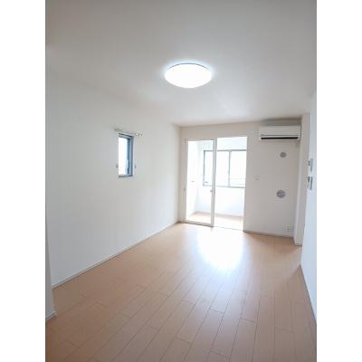 カッシーナコート 203【管理NO：1-020490801-02030】 ★家具家電は申し込み後に搬入しますの物件画像