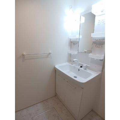 カッシーナコート 203【管理NO：1-020490801-02030】 ★家具家電は申し込み後に搬入しますの物件画像