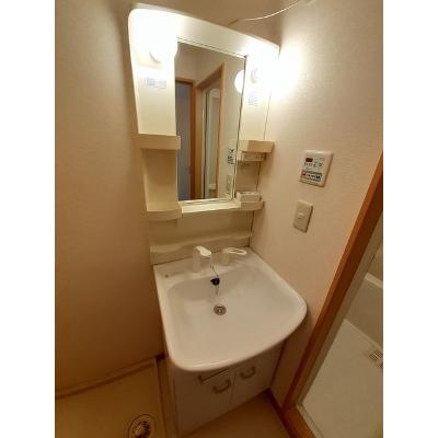 ポラリス 302【管理NO：1-012718501-03020】 ★家具家電は申し込み後に搬入します★の物件画像