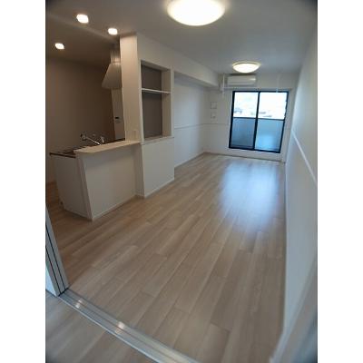 ベニバラード・岩畠 203【管理NO：1-028125801-02030】 ★家具家電は申し込み後に搬入します★の物件画像