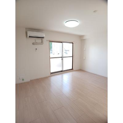 ヴァンクール 109【管理NO：1-021373101-01090】 ★家具家電は申し込み後に搬入します★の物件画像