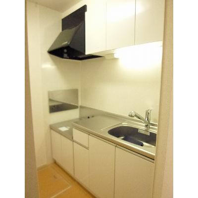 ウェール 104【管理NO：1-020187301-01040】 ★家具家電は申し込み後に搬入します★の物件画像
