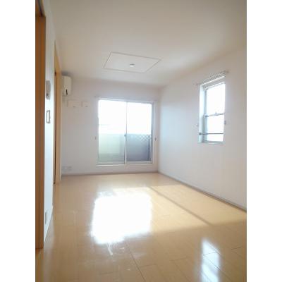 ビビエンタ　Ｂ 201【管理NO：1-017527502-02010】 ★家具家電は申し込み後に搬入します★の物件画像
