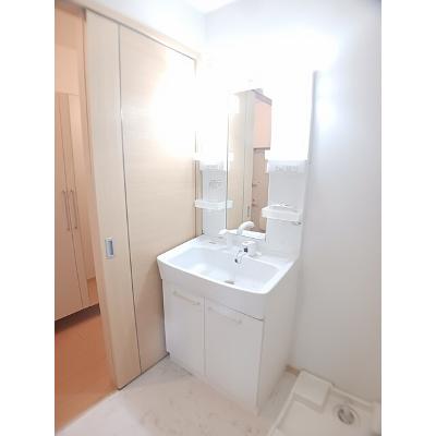 リトム・クラージュ 104【管理NO：1-016760501-01040】 ★家具家電は申し込み後に搬入します★の物件画像