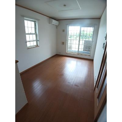 オアゾ　β 204【管理NO：1-012873302-02040】 ★家具家電は申し込み後に搬入します★の物件画像