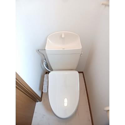 メゾン　ド　アンソレイエ 103【管理NO：1-011055301-01030】 ★家具家電は申し込み後に搬入します★の物件画像