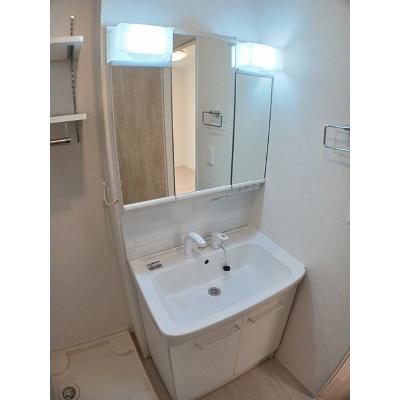 ネイサンベールⅡ 101【管理NO：1-027573102-01010】 ★家具家電は申し込み後に搬入しますの物件画像