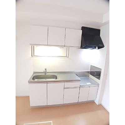 ペスカ・トーレ 101【管理NO：1-016875301-01010】 ★家具家電は申し込み後に搬入します★の物件画像