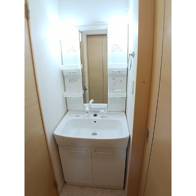 ペスカ・トーレ 101【管理NO：1-016875301-01010】 ★家具家電は申し込み後に搬入します★の物件画像