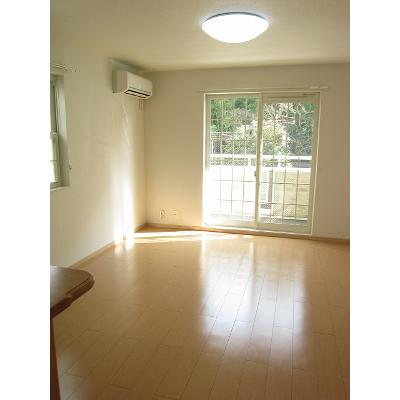 ガーデニア　Ⅱ 101【管理NO：1-016309501-01010】 ★家具家電は申し込み後に搬入します★の物件画像