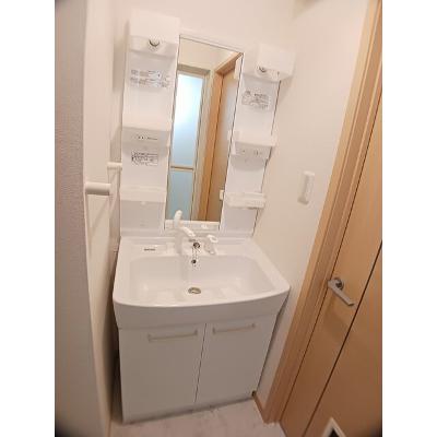 アウローラ小野田 101【管理NO：1-015966301-01010】 ★家具家電は申し込み後に搬入しますの物件画像