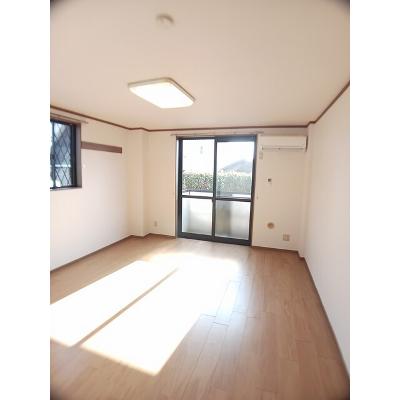 メゾンひのくち 101【管理NO：1-011365701-01010】 ★家具家電は申し込み後に搬入します 2026年10月下旬入居可能の物件画像