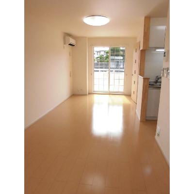 サンセレーノ　Ⅱ 104【管理NO：1-018724201-01040】 ★家具家電は申し込み後に搬入しますの物件画像