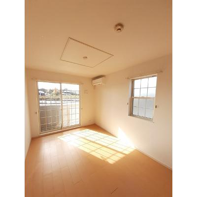 ティーアイランド１番館 101【管理NO：1-018076901-01010】 ★家具家電は申し込み後に搬入します★の物件画像