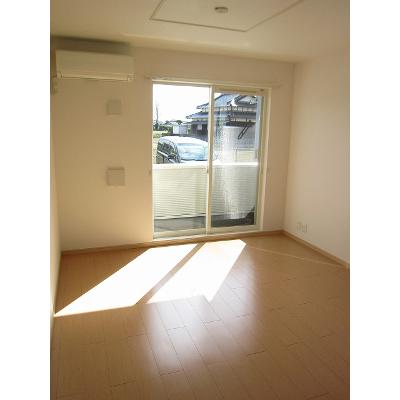 ＣＯＲＳＯ　Ｂ 101【管理NO：1-016358702-01010】 ★家具家電は申し込み後に搬入しますの物件画像