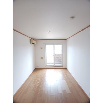 グレイスＵ 201【管理NO：1-013113001-02010】 ★家具家電は申し込み後に搬入しますの物件画像