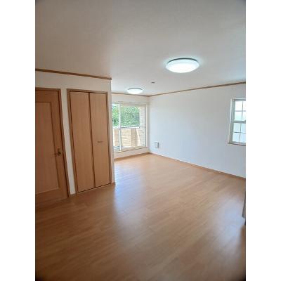メゾン・ド・セリーヌ　Ⅳ 201【管理NO：1-012108302-02010】 ★家具家電は申し込み後に搬入しますの物件画像