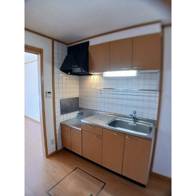 グリーン　ゲイブルズ　Ⅳ番館 102【管理NO：1-011691404-01020】 ★家具家電は申し込み後に搬入しますの物件画像