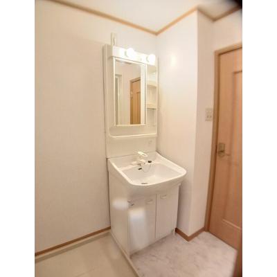グリーン　ゲイブルズ　Ⅳ番館 102【管理NO：1-011691404-01020】 ★家具家電は申し込み後に搬入しますの物件画像