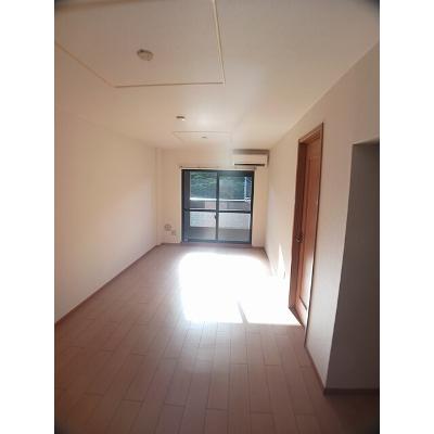 カリダ　ウェントゥス 306【管理NO：1-011555401-03050】 ★家具家電は申し込み後に搬入します★の物件画像