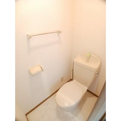 ジョリフルール 105【管理NO：1-010400501-01040】 ★家具家電は申し込み後に搬入します★の物件画像