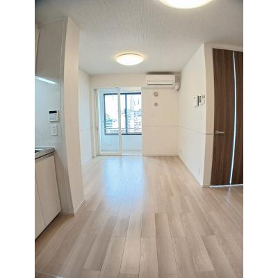 リコリス・アズ 105【管理NO：1-027249701-01040】 ★家具家電は申し込み後に搬入しますの物件画像