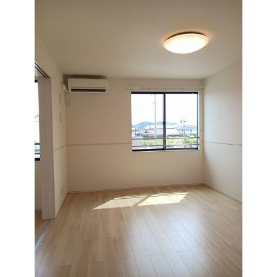 カルム　高砂 202【管理NO：1-026849101-02020】 ★家具家電は申し込み後に搬入しますの物件画像