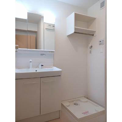 リュウオウ 202【管理NO：1-025164101-02020】 ★家具家電は申し込み後に搬入しますの物件画像