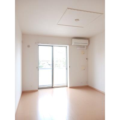 ブルーパインＢ 201【管理NO：1-018160102-02010】 ★家具家電は申し込み後に搬入しますの物件画像