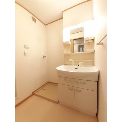 ベル・カーサＢ 102【管理NO：1-013024502-01020】 ★家具家電は申し込み後に搬入します 2026年07月下旬入居可能の物件画像