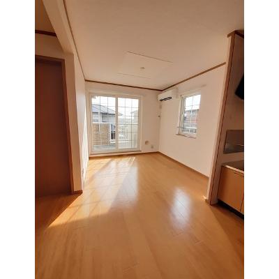 シャンドフルール　Ⅱ 201【管理NO：1-011367202-02010】 ★家具家電は申し込み後に搬入しますの物件画像