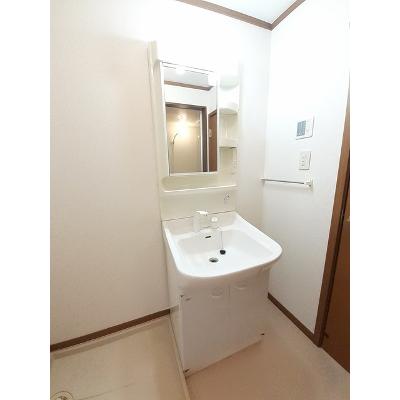 シャンドフルール　Ⅱ 201【管理NO：1-011367202-02010】 ★家具家電は申し込み後に搬入しますの物件画像