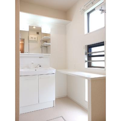 エクセラン 201【管理NO：1-025014101-02010】 ★家具家電は申し込み後に搬入しますの物件画像