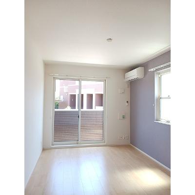 サニーレジデンス　Ⅲ番館 102【管理NO：1-024285901-01020】 ★家具家電は申し込み後に搬入しますの物件画像