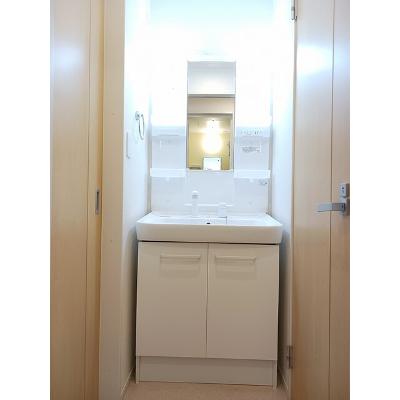 グレイス・カーサ 103【管理NO：1-023316401-01030】 ★家具家電は申し込み後に搬入しますの物件画像