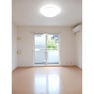 スウィートＭ・Ｋ 103【管理NO：1-015454801-01030】 ★家具家電は申し込み後に搬入します★の物件画像