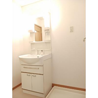 メゾン・ルミエールＦ 201【管理NO：1-014114002-02010】 ★家具家電は申し込み後に搬入します★の物件画像