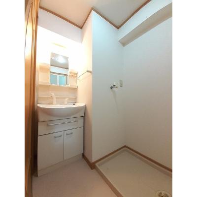 ドエルⅥ 305【管理NO：1-012919701-03040】 ★家具家電は申し込み後に搬入しますの物件画像