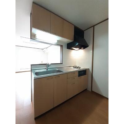 サンシャイン長府　Ⅱ 201【管理NO：1-011389502-02010】 ★家具家電は申し込み後に搬入します★の物件画像