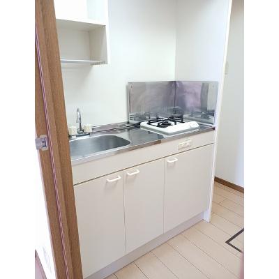 アヴニール２１ 101【管理NO：1-010660501-01010】 ★家具家電は申し込み後に搬入しますの物件画像