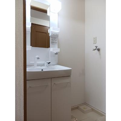 アヴニール２１ 101【管理NO：1-010660501-01010】 ★家具家電は申し込み後に搬入しますの物件画像