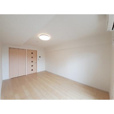 ベーシック・グローブ 806【管理NO：1-020126401-08050】 ★家具家電は申し込み後に搬入します★の物件画像