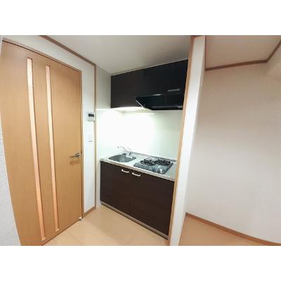 ＣＲＯＳＳ　ＷＡＶＥ嵐山 105【管理NO：1-015637901-01040】 ★家具家電は申し込み後に搬入します★の物件画像