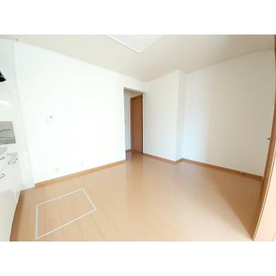 ブライトーＵ　Ａ 101【管理NO：1-014984201-01010】 ★家具家電は申し込み後に搬入しますの物件画像