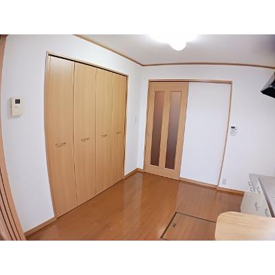 レトロヴィラⅠ 105【管理NO：1-014219501-01040】 ★家具家電は申し込み後に搬入しますの物件画像