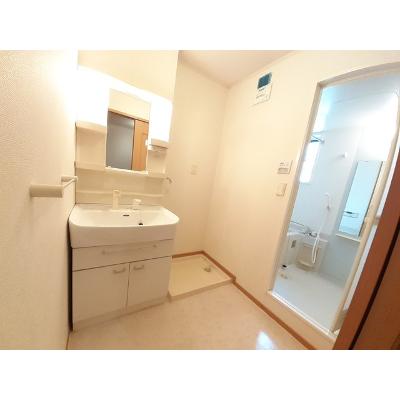 ウッド　クリーク　テラスＣ 103【管理NO：1-014011603-01030】 ★家具家電は申し込み後に搬入しますの物件画像