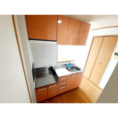 フィオーレ長行東二番館 202【管理NO：1-012359401-02020】 ★家具家電は申し込み後に搬入します★の物件画像