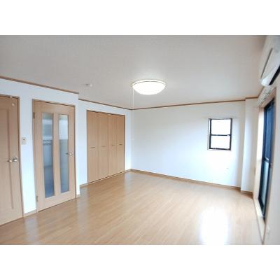 セレノ・Ｙ 101【管理NO：1-012165901-01010】 ★家具家電は申し込み後に搬入します★の物件画像