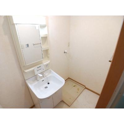 セレノ・Ｙ 101【管理NO：1-012165901-01010】 ★家具家電は申し込み後に搬入します★の物件画像